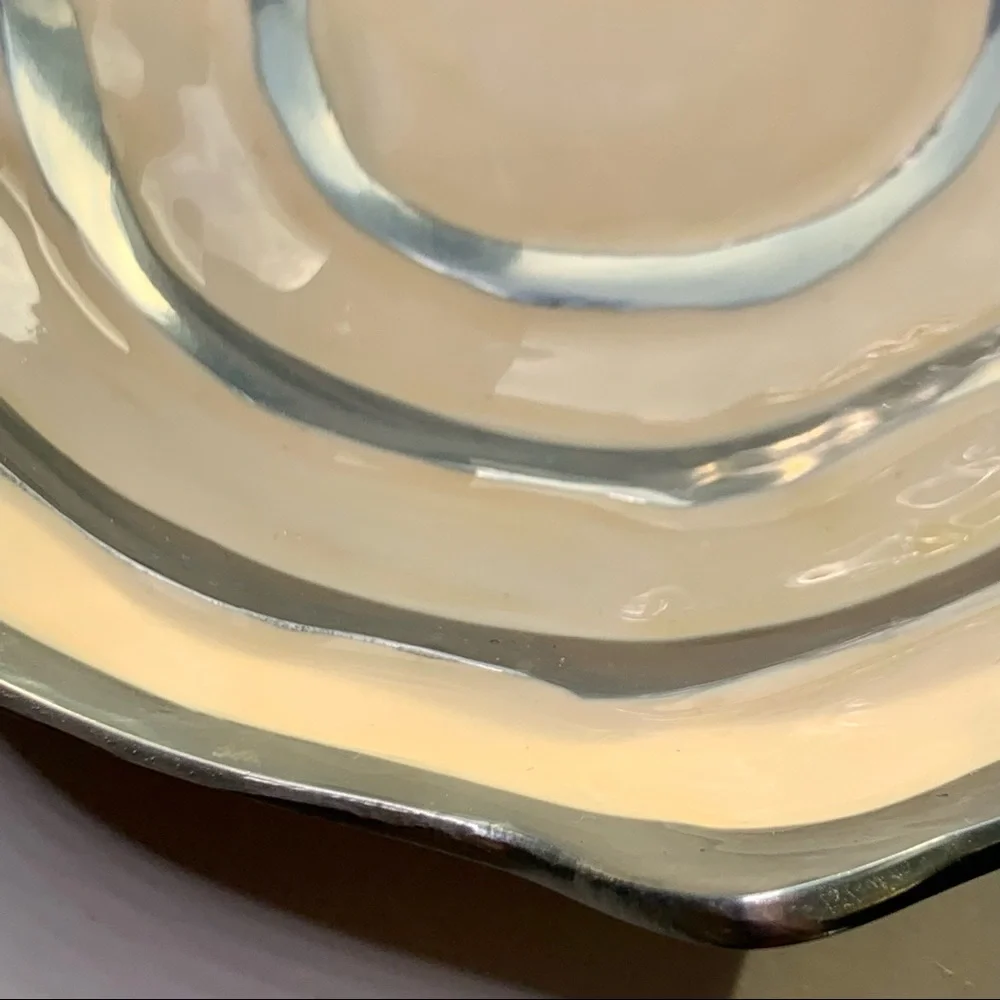 Michael Wainwright Signed 7” COMO Enamel and Aluminum Art Bowl - Picture 3 of 16